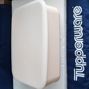 Tupperware Cookware Microwaveable EUC